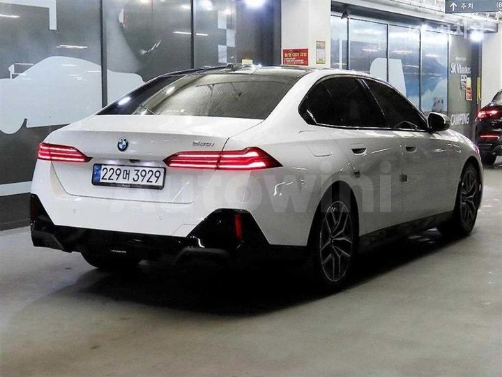 BMW 5 Series 2024 — 4