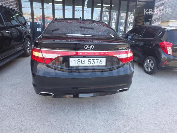 Hyundai Grandeur 2015 — 2
