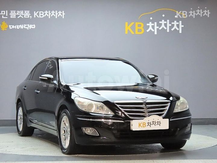 Hyundai Genesis 2010 — 3