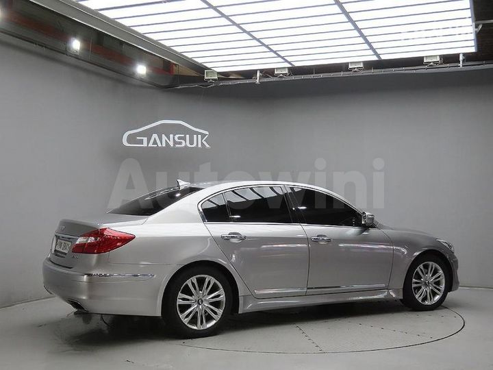 Hyundai Genesis 2012 — 4
