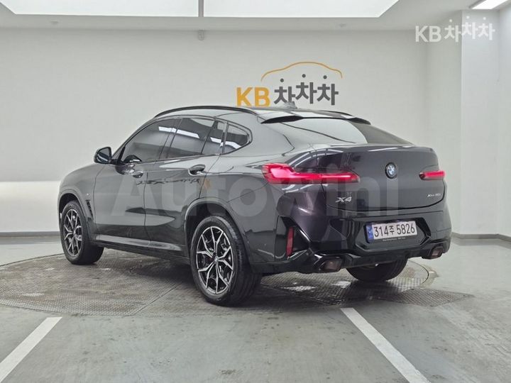 BMW X4 2023 — 3