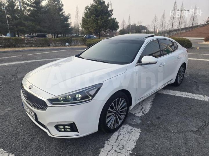 Kia K7 2018 — 2
