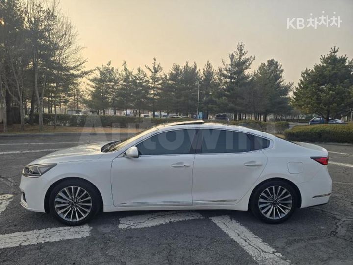 Kia K7 2018 — 3