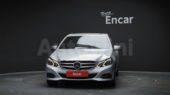 Mercedes-Benz E Class 2016 — 3