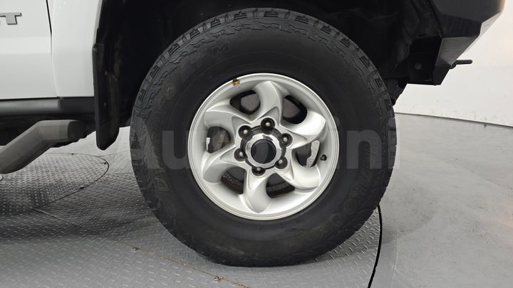 Hummer H3T