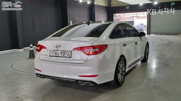 Hyundai Sonata 2015 — 2
