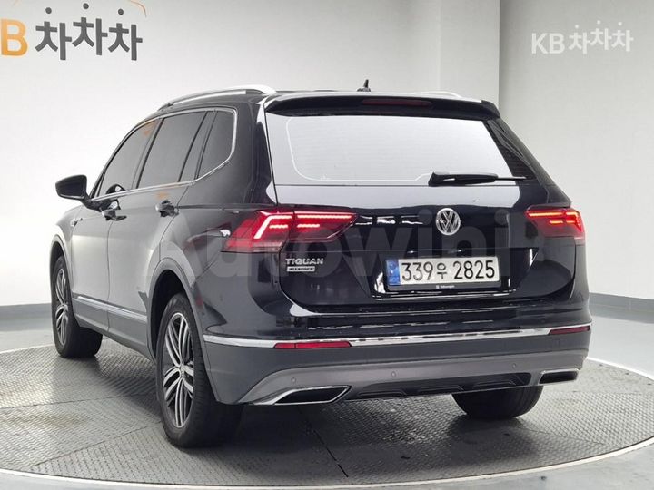 Volkswagen Tiguan 2020 — 2
