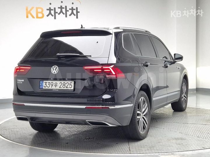 Volkswagen Tiguan 2020 — 3