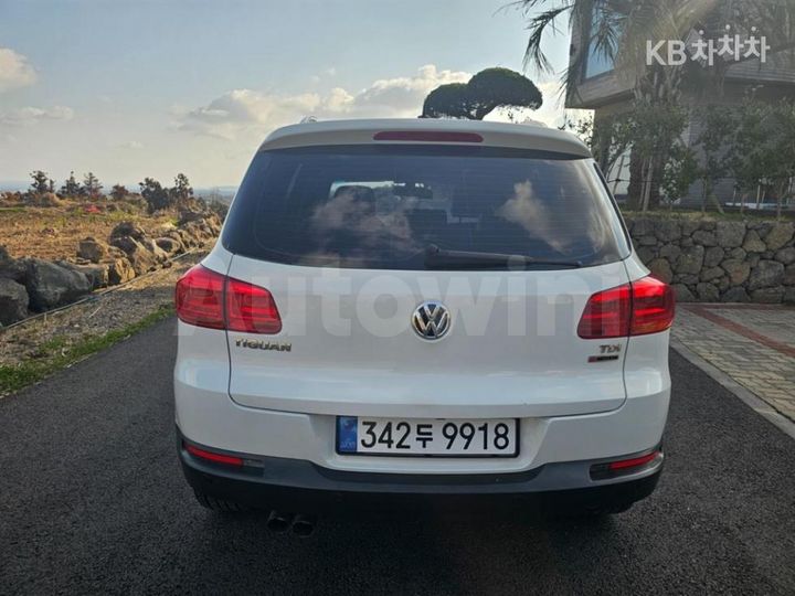 Volkswagen Tiguan 2016 — 4