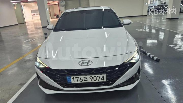 Hyundai Avante 2021 — 2