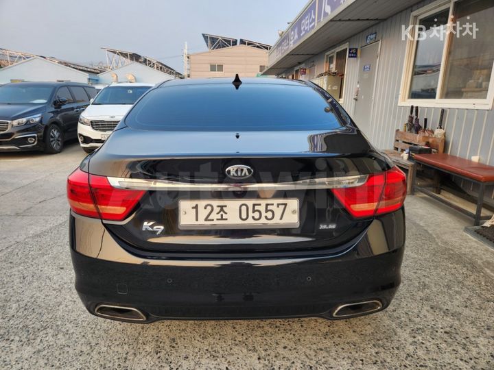 Kia K9 2013 — 5