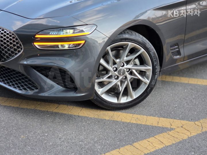 Genesis G70 2021 — 2