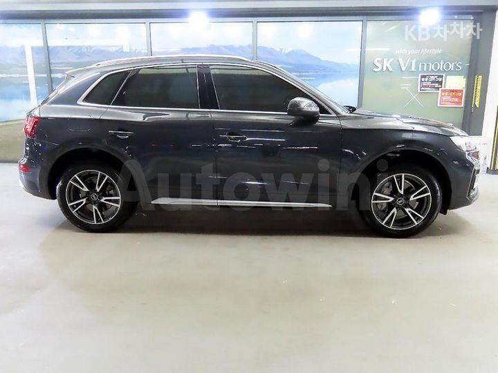 Audi Q5 2021 — 3