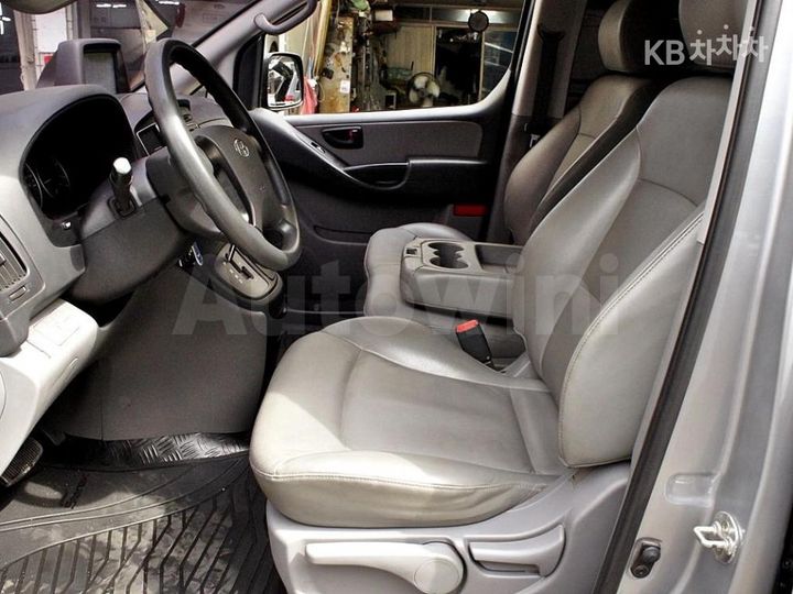 Hyundai Starex 2018 — 5