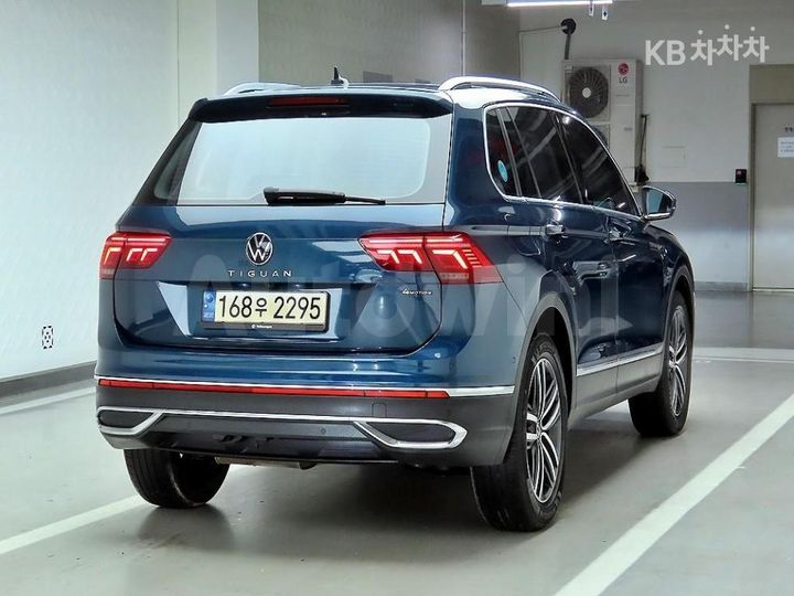 Volkswagen Tiguan 2021 — 4