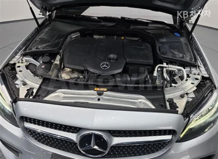 Mercedes-Benz C Class 2019 — 5
