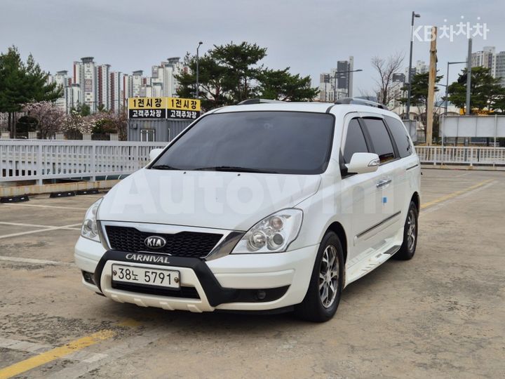 Kia Carnival 2014 — 2