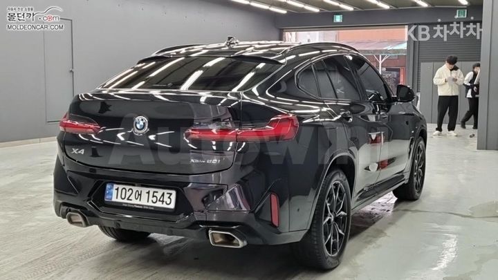 BMW X4 2024 — 2