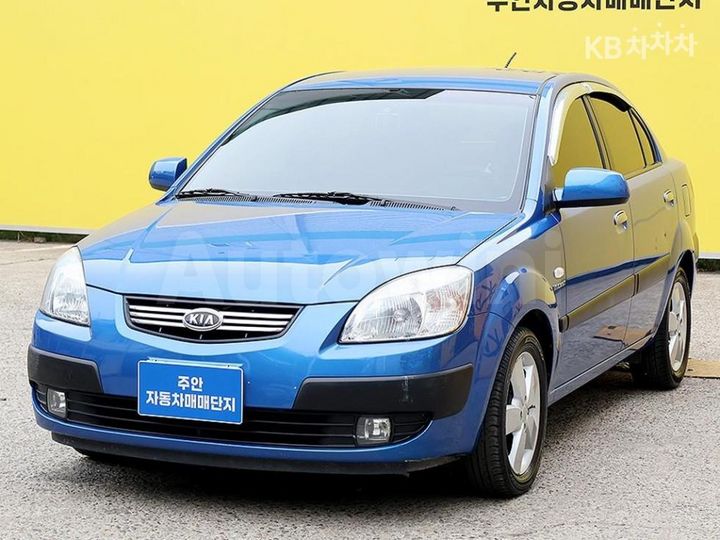 Kia Pride 2007 — 2