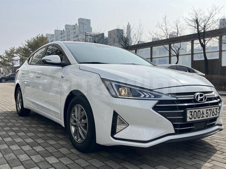 Hyundai Avante 2020 — 3