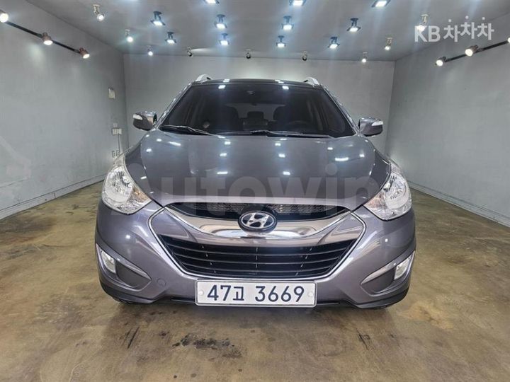 Hyundai Tucson 2010 — 2