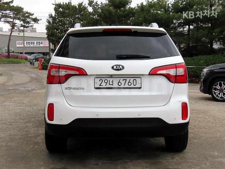 Kia Sorento 2014 — 4