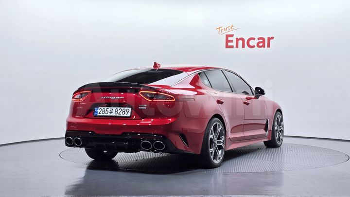 Kia Stinger 2018 — 2