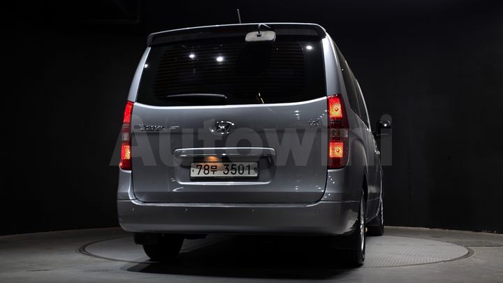 Hyundai Starex 2017 — 4