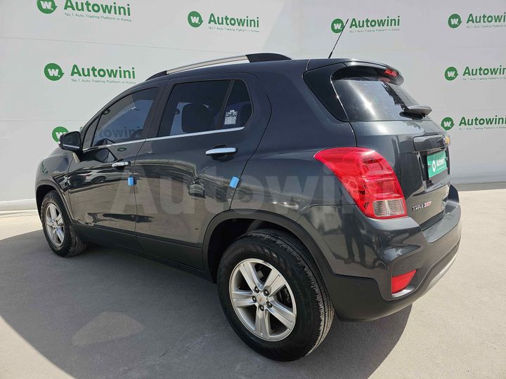 Chevrolet Trax 2017 — 3