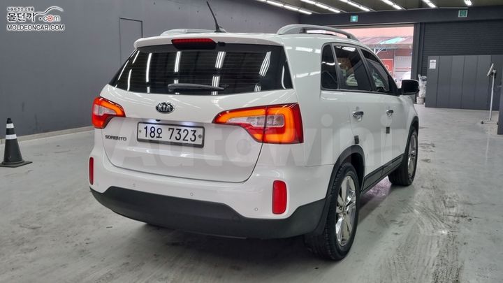Kia Sorento 2013 — 2