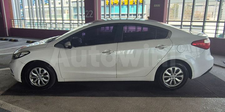 Kia K3 2014 — 2
