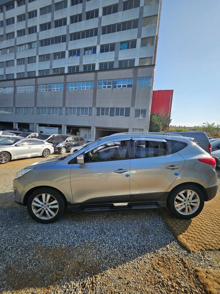 Hyundai Tucson 2013 — 2