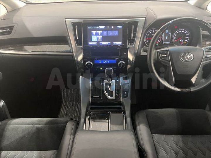 Toyota Alphard 2015 — 3