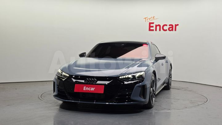 Audi RS e-tron GT 2023 — 3