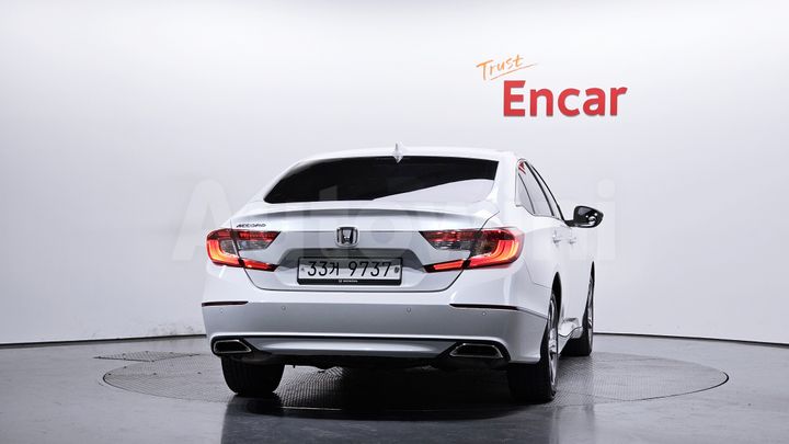 Honda Accord 2018 — 4