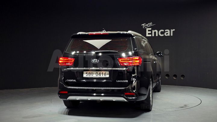 Kia Carnival 2019 — 4