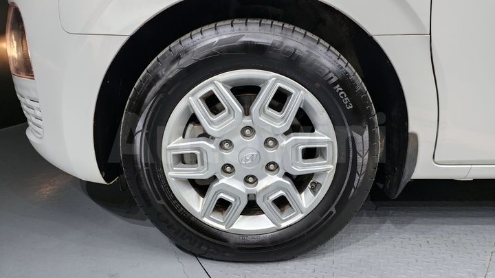 Hyundai Staria 2022 — 5