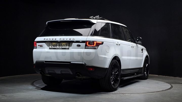 Land Rover Range Rover Sport 2016 — 2