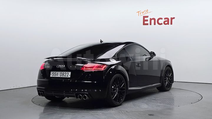Audi TTS