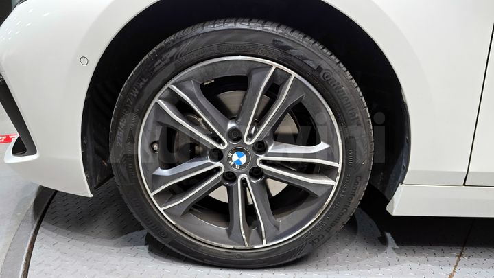 BMW 1 Series 2021 — 5