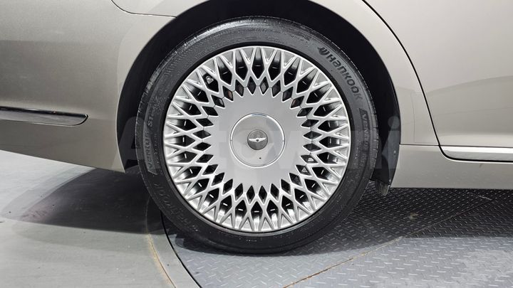 Genesis G90 2019 — 5