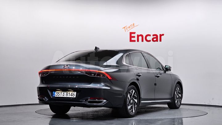 Hyundai Grandeur 2022 — 2