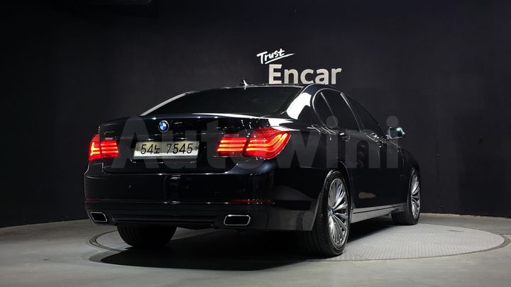 BMW 7 Series 2015 — 2
