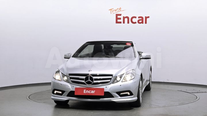 Mercedes-Benz E Class 2010 — 3