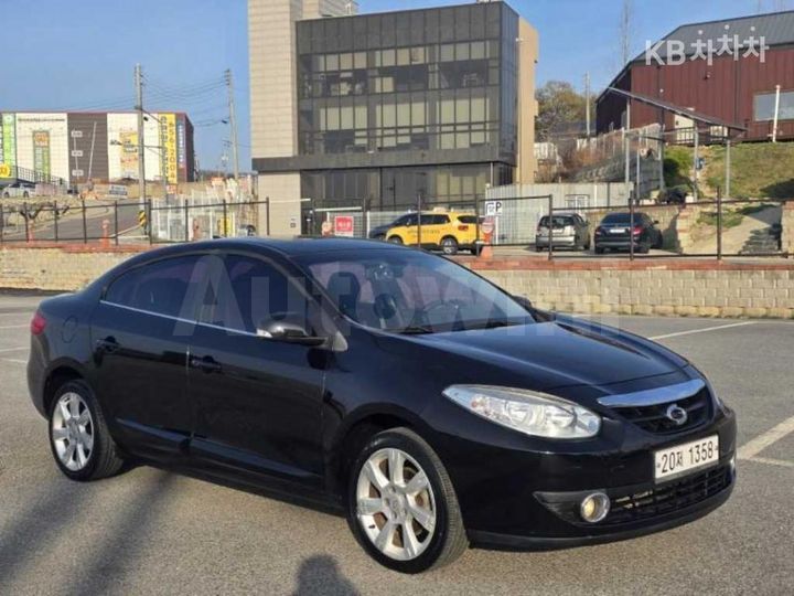 Renault SM3 2010 — 3