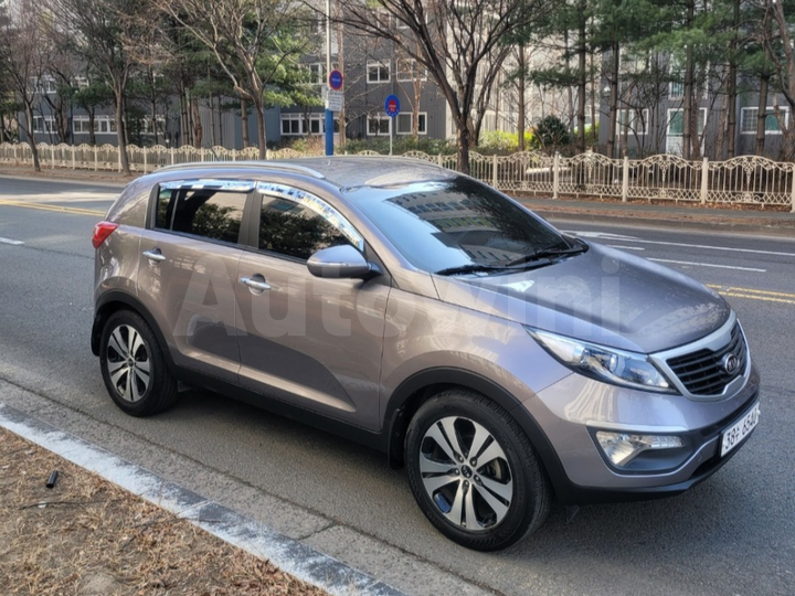 Kia Sportage 2011 — 2