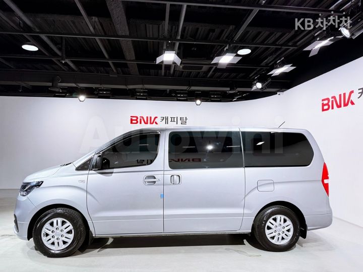 Hyundai Starex 2019 — 3