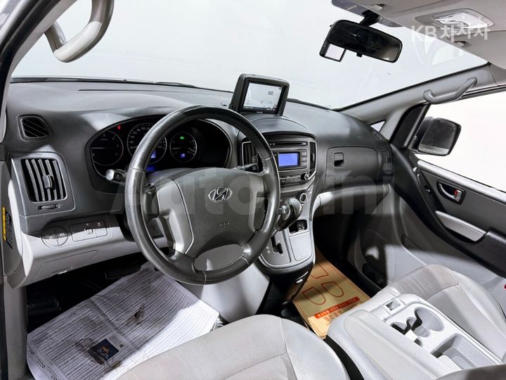 Hyundai Starex 2019 — 4