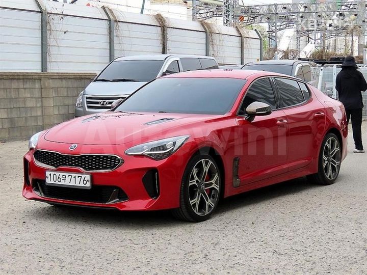 Kia Stinger 2020 — 2