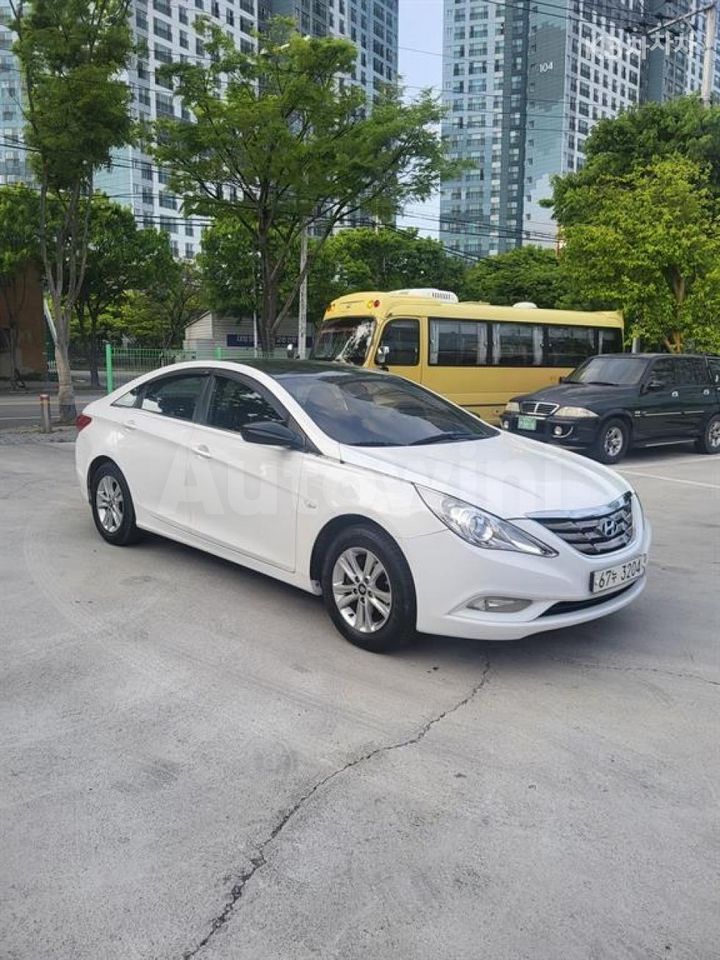 Hyundai Sonata 2011 — 5